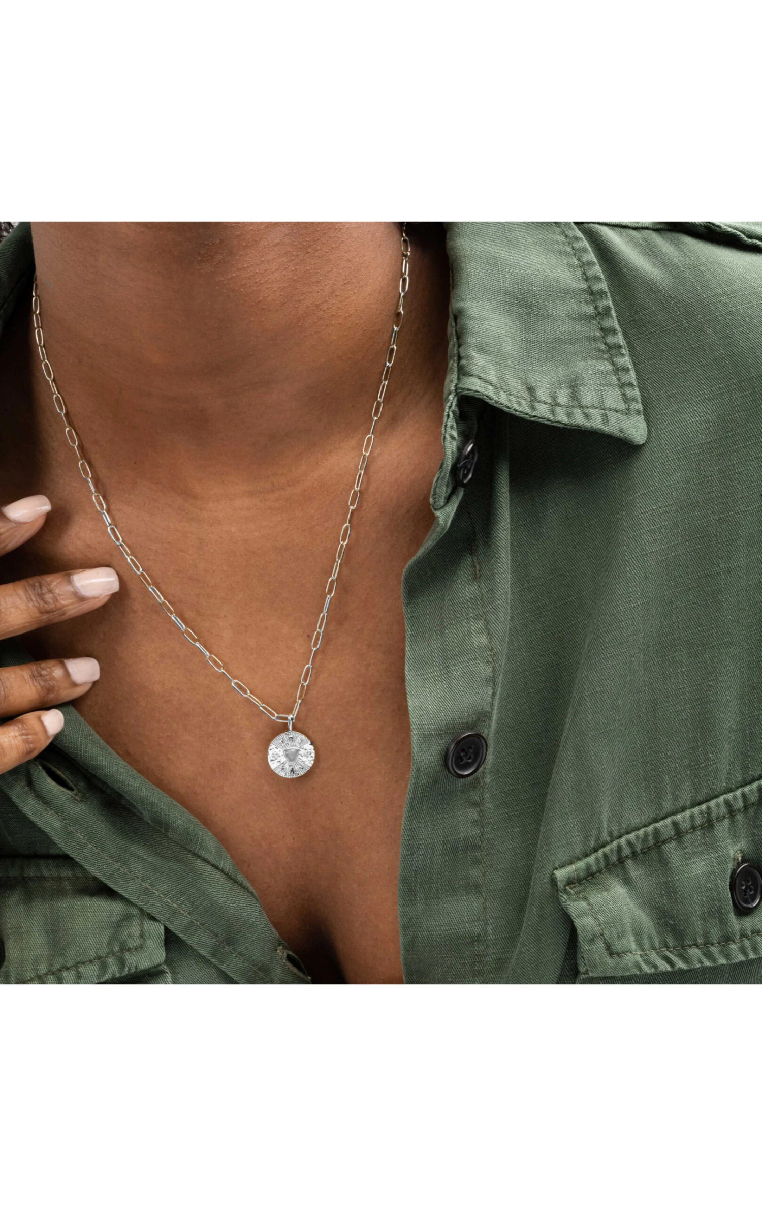 Collier Baptista 4 Collier Baptista – Image 2